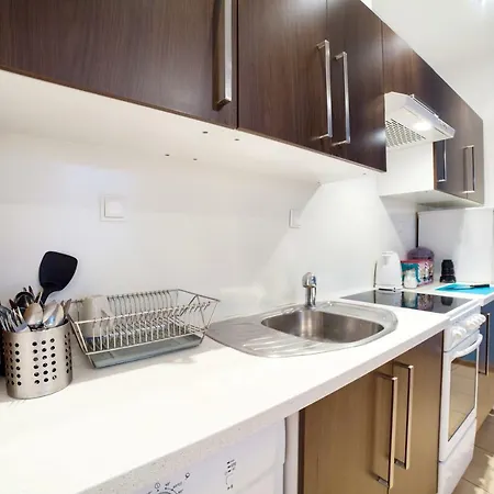 Classy Near Old Town And Metro 华沙